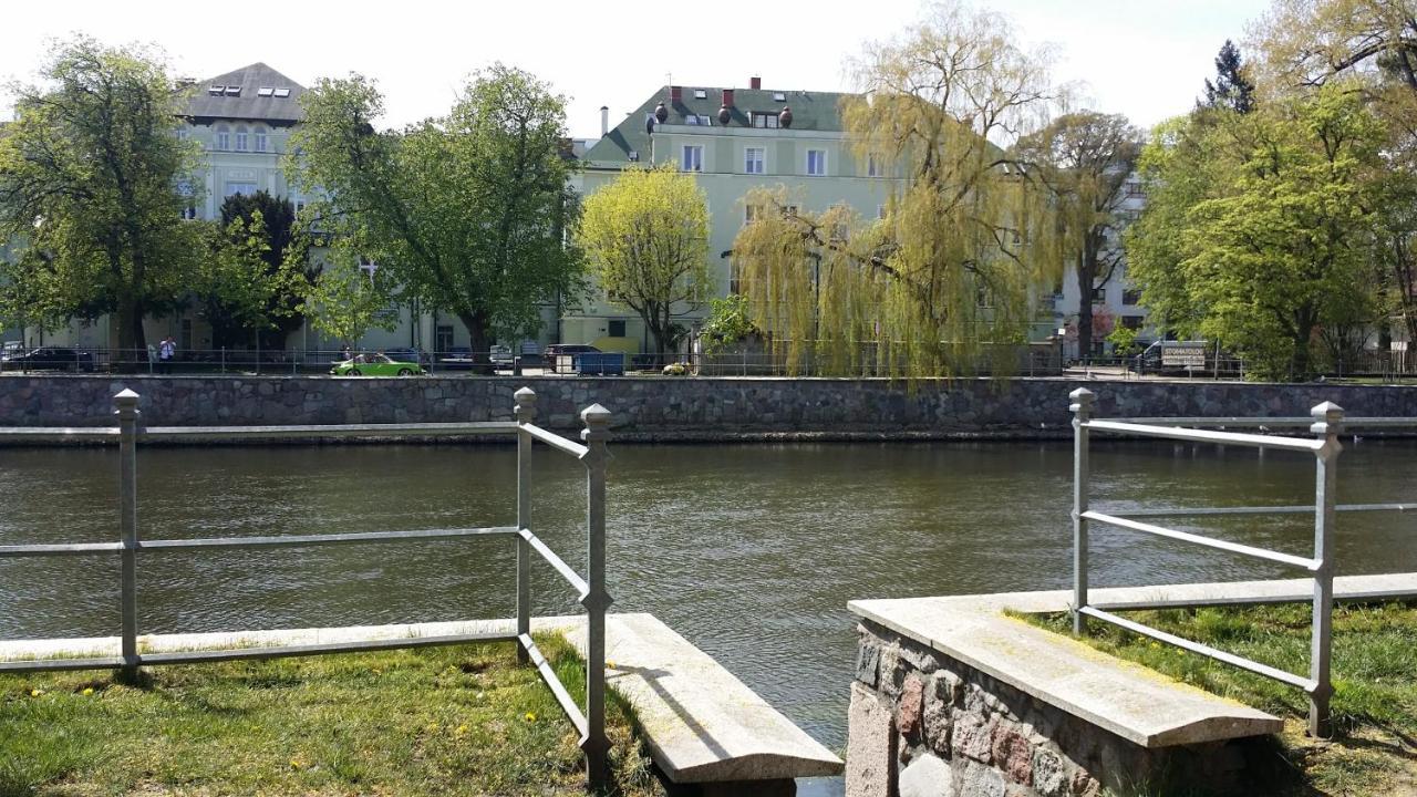 Apartament Nad Parseta W Centrum - Prywatne Miejsce Postojowe & Dwa Rowery Kolobřeh Exteriér fotografie