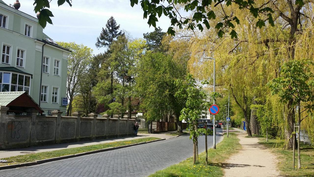 Apartament Nad Parseta W Centrum - Prywatne Miejsce Postojowe & Dwa Rowery Kolobřeh Exteriér fotografie