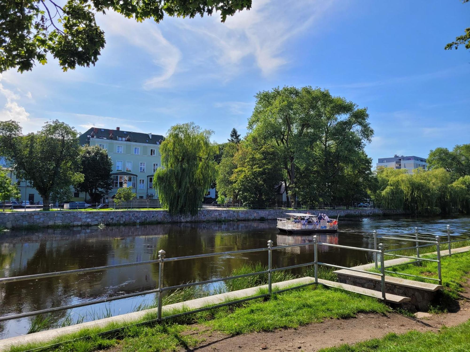 Apartament Nad Parseta W Centrum - Prywatne Miejsce Postojowe & Dwa Rowery Kolobřeh Exteriér fotografie